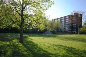 3 bedroom Flat for s...